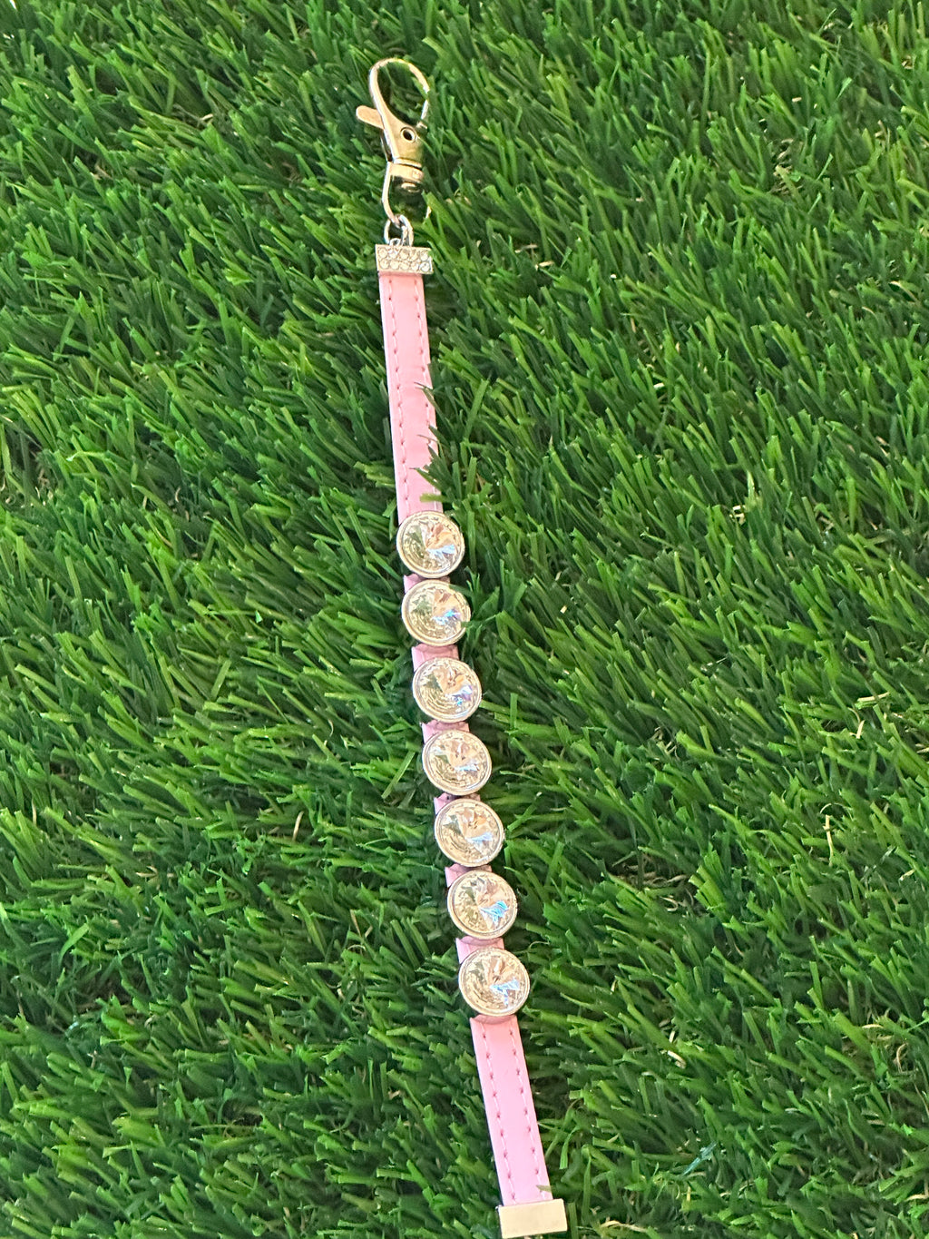 Pink Crystal Golf Score Counter – 7-Bead Clip-On Golf Bag Accessory